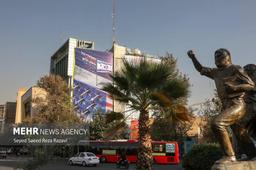 عکس/ رونمایی از طرح جدید دیوار نگاره میدان فلسطین