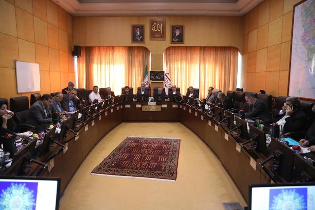 وضعیت معیشت اعضای هیأت علمی در کمیسیون آموزش مجلس بررسی شد