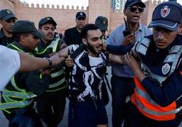 استکی: بابت بستن سربند «حیدر کرار» نگران نیستیم/ علاقهای به MMA ندارم!