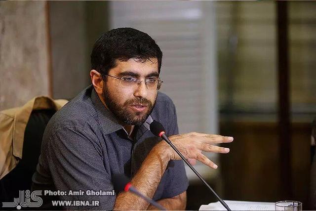 چرا خواندن در باره ایران ادامه نیافت