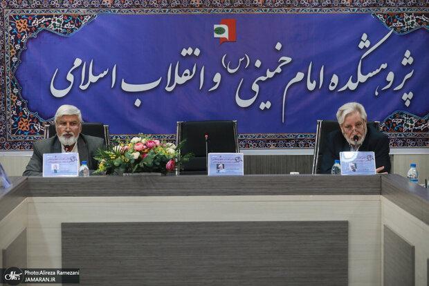 سه روایت از بنبست تحزب در جمهوری اسلامی/ عربسرخی:دموکراسی واقعی نداریم/ ترقی:مخالفت با ولایت فقیه یعنی کاهش عمر حزب/ تاکید مقدم بر پیوندهای تحزب