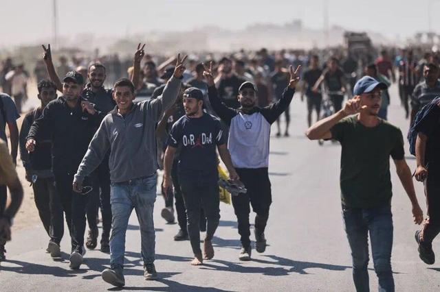 بازگشت زندگی به غزه