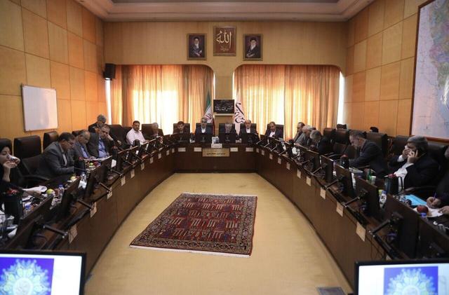 وضعیت معیشت اعضای هیات علمی در کمیسیون آموزش مجلس بررسی شد