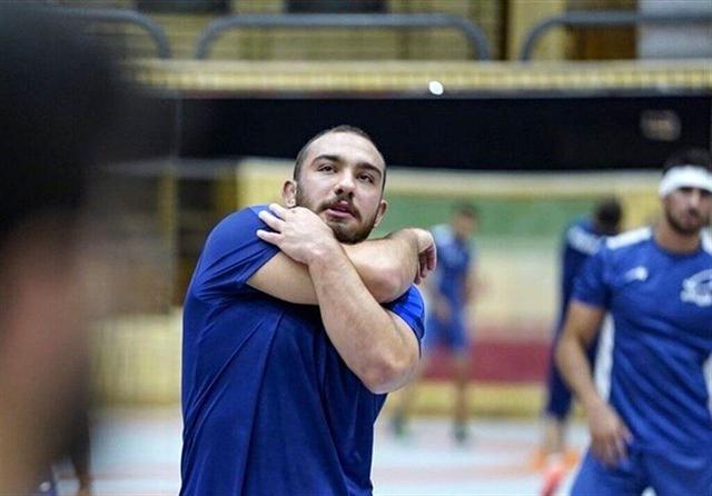 ویدیو| غول طلایی ایران اینبار با سنگینتر از خودش سرشاخ شد