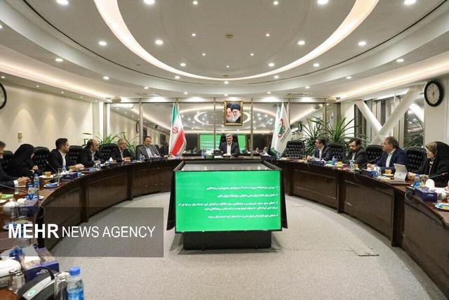 ۴ پیشنهاد شرکتهای خدمات بازار سرمایه روی میز رئیس سازمان بورس