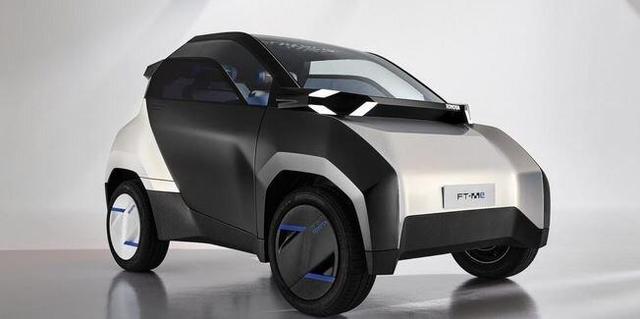 طراحی خودروی مفهومی دو نفره تویوتا با سقف خورشیدی