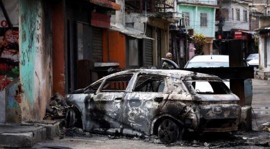 «ریودوژانیرو» به منطقه جنگی تبدیل شد؛ یورش پلیس به مقر تبهکاران+فیلم