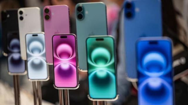 اپل بر سر فروش آیفون در فرانسه جریمه شد