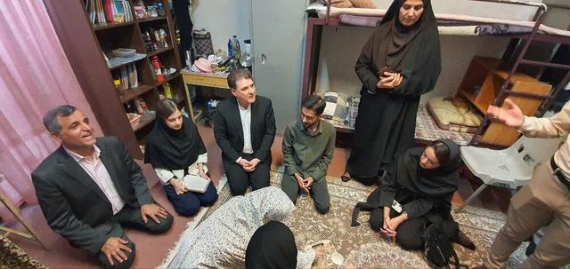 بازدید معاون سیاسی وزیر کشور از دانشگاه اصفهان و مجموعه خوابگاههای آن