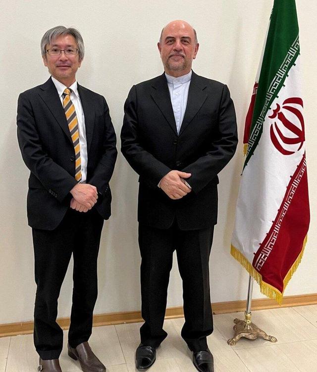 رایزنی دیپلمات ژاپنی با یک مقام وزارت خارجه