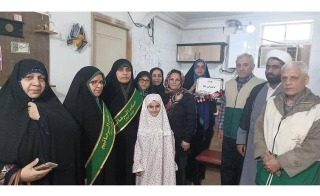 اهدای ۵۰ هزار بسته فرهنگی به دختران نو مکلف در طرح ملی «دختر ماه»