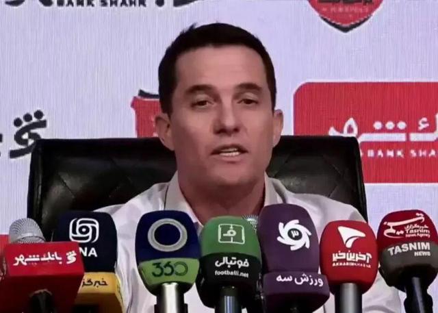 اولین جملات اوسمار پس از امضای قرارداد با پرسپولیس/ رویای مشترکی داریم که با هم به آن میرسیم