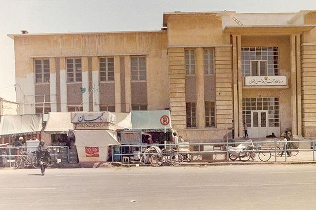 دارالشفاء رضا(ع)؛ اینجاست طبیبی که ندارد نوبت