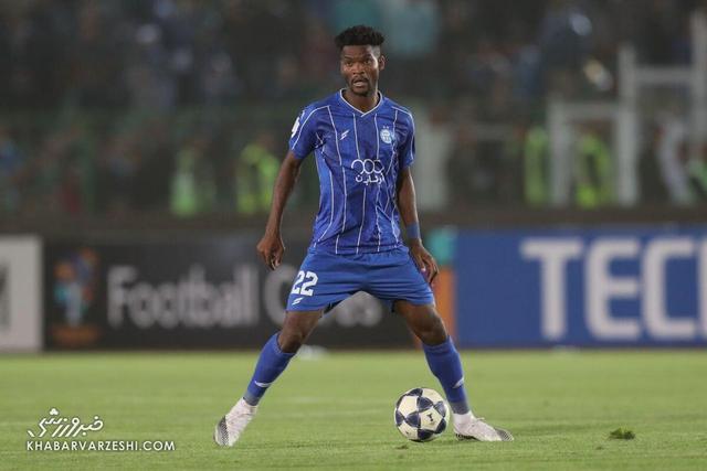 خروجی بعدی لیست استقلال در نیم فصل، یک خارجی در dog house ساپینتو!