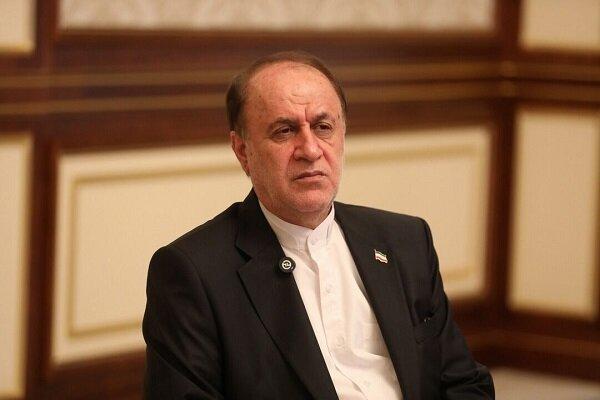 دولت به حقوق و تبدیل وضعیت پرستاران توجه کند