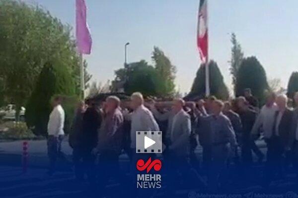 برگزاری مراسم تشییع احمد سعادتمند در وزارت ورزش و جوانان