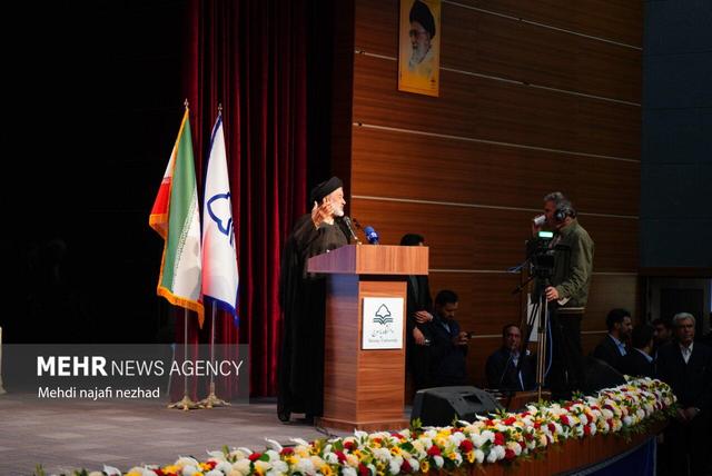 تجلیل مشاور رئیس جمهور از آیتالله ملکحسینی و تشریح شاخصههای هویتی