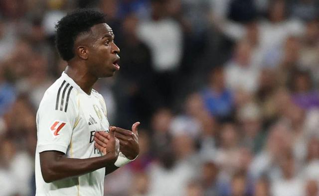 عذرخواهی وینیسیوس ازهواداران رئال: «اعتراضم به تعویض به خاطر شوق به پیروزی بود» +فیلم