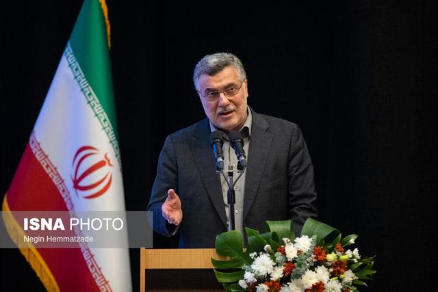 باید خدماتی که شایسته مردم است را به آنها ارائه دهیم