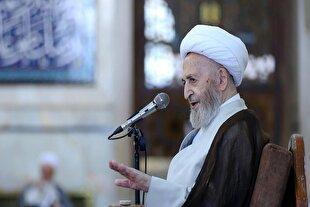 جنگ تسلیحاتی آمریکا و غرب نتیجه بیایمانی به روز قیامت است