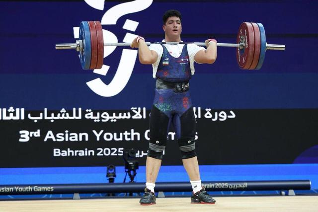 وزنهبرداری بازیهای آسیایی جوانان؛ ادیبی از کسب مدال بازماند
