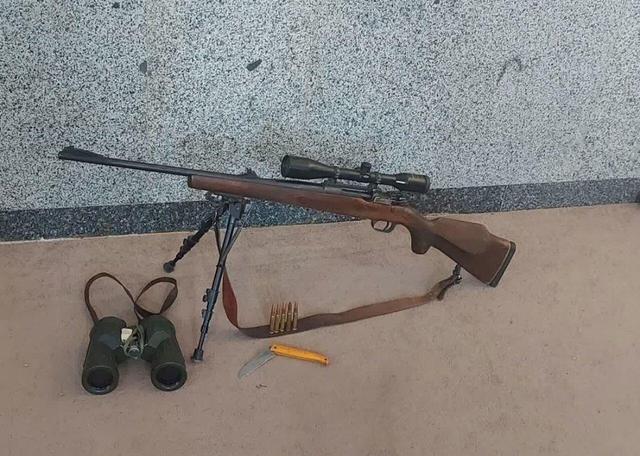 دستگیری ۲ شکارچی متخلف در مناطق دشتی آرادان