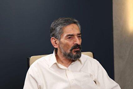 ویدیو/ سعید زیباکلام: ما برخلاف چینیها با غرب رقابت تمدنی داریم/ شما میگویید ای ذلیل بمیرد زیباکلام، آخر این تمدن ایرانی چیست که ما را اینطور گرفتار کرده؛ ای کاش مثل کرهایها میخوردیم و میخوابیدیم