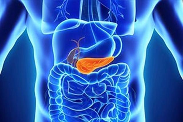 ۴ علامت پنهان سرطان پانکراس در پاها