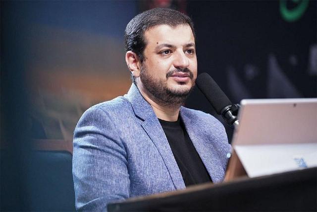 ببینید | ادعای جنجالی رائفیپور: نفوذ اسرائیل به کامیونهای و خودروهای هوافضای سپاه؟ توانایی جابهجایی و بکارگیری موشکها مختل شد؟