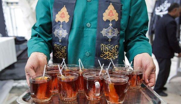 ببینید| خدمت بچههای سندرم داون در چایخانه امام رضا(ع)