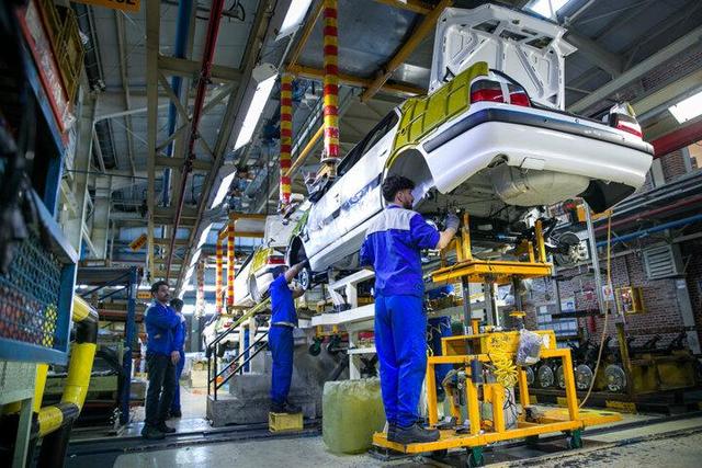 زیان خودروسازان سر به فلک کشید!