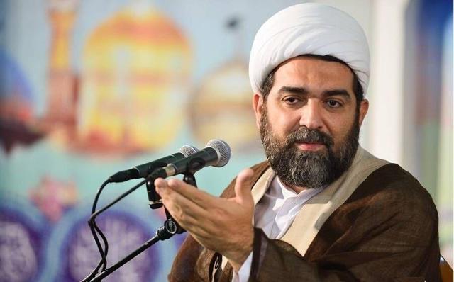 اجرای برنامه «کلاس مجردها» در مشهد