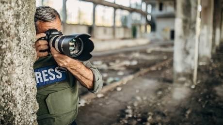 Ukraine urges journalists to reject Russia’s safe passage offer