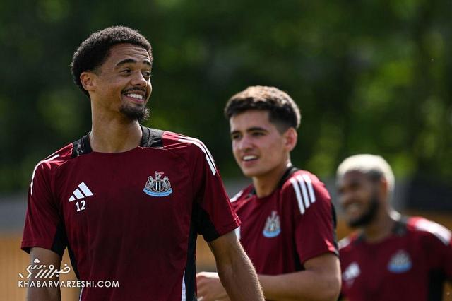 گزینه خبرساز پرسپولیس رسماً به تیم انگیسی پیوست +عکس