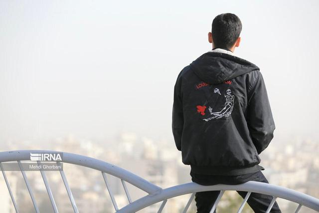 هشدار کارگروه مدیریت شرایط اضطرار گرد و غبار برای شهروندان مشهدی/ ورزش ممنوع شد