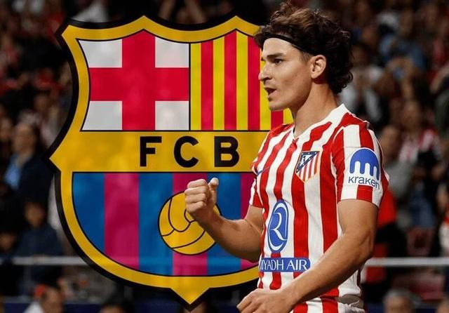 بارسلونا به دنبال جذب خولیان آلوارس