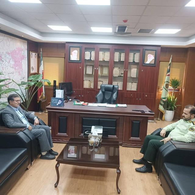 دیدار حسین حقوردی با فرمانده فراجای غرب استان تهران