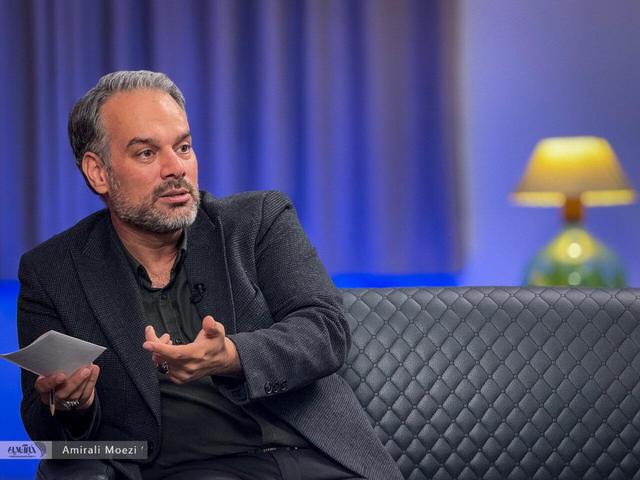 انتقاد تند رشیدیکوچی از پزشکیان: اگر اختیار دارید، بگویید کدام وزرا به ادامه فیلترینگ رأی دادند