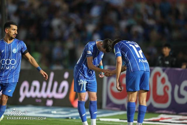 این ۲ نفر؛ مالکان صدرنشینی استقلال!/ نصف گلها سهم آنهاست