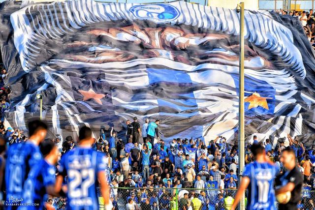 سهم انکارناپذیر یک هوادار دوآتشه در صدرنشینی استقلال در جدول/ این فرد خیال ساپینتو را از هر نظر راحت کرد