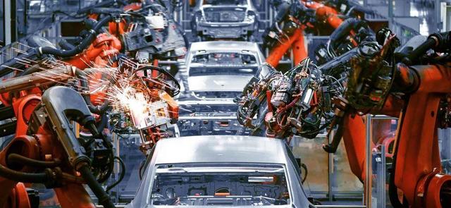 نبرد خودروسازان بزرگ برای مقابله با کمبود تراشههای نیمههادی