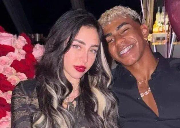 عکس| نیکی بعد از جدایی از یامال اسپایدرمن شد