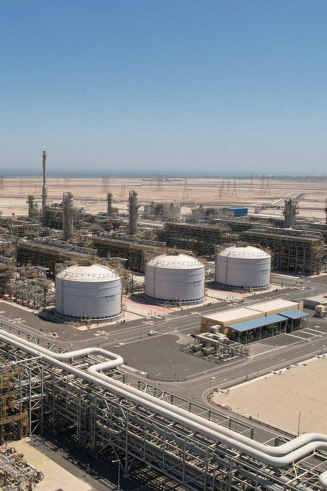 دلیل تصمیم اعضای اوپک پلاس برای کاهش تولید نفت؛ خودزنی یا پیشدستی برای کاهش زیان؟!