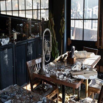 تصاویر: آتشسوزی یک رستوران در شهرک غرب