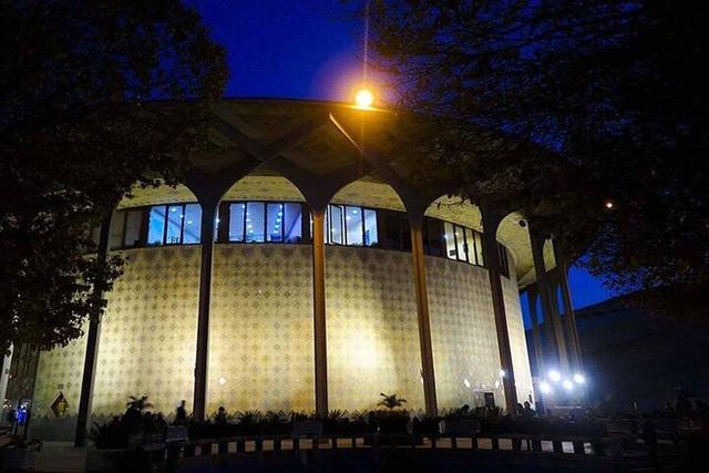 «زندگی در تئاتر» در مجموعه تئاتر شهر به صحنه میرود