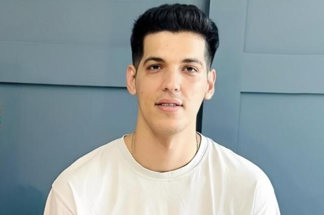 صابر کاظمی ستاره جوان والیبال ایران درگذشت