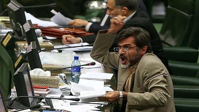 کوچکزاده مجلس را بهم ریخت/ حاجی بابایی: اگر تا ظهر هم داد بزنی من عصبانی نمیشوم