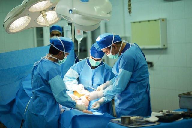 وزیر بهداشت: در برخی شهرها متخصص بیهوشی نداریم