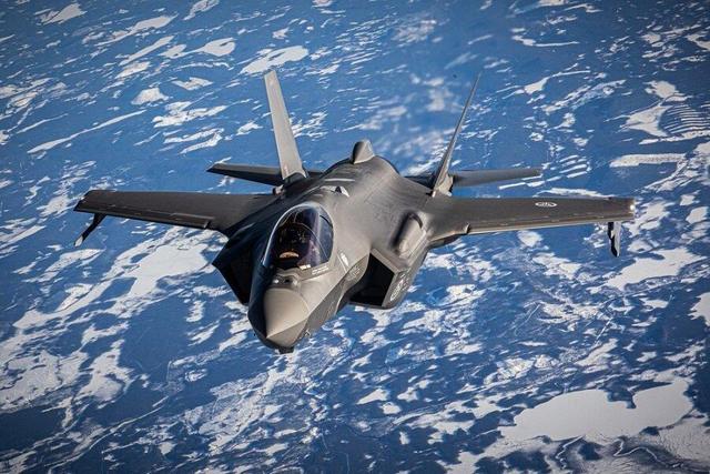 عربستان درخواست خرید ۴۸ جنگنده اف-۳۵ را به ترامپ داده است