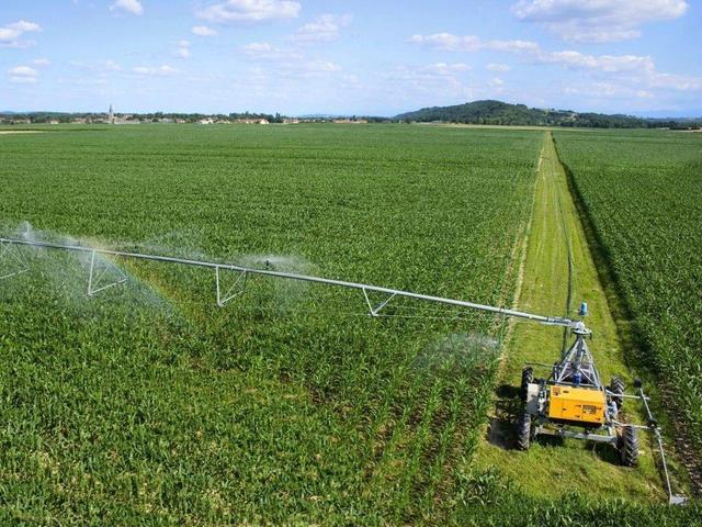 ۲۱۰۰ هکتار اراضی غیرملی به نام کشاورزان لرستانی تثبیت شد